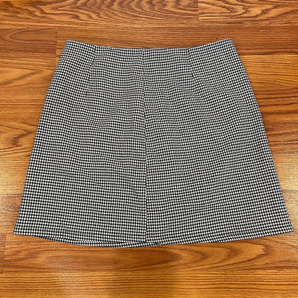 NWT Forever 21 Houndstooth Mini Skirt